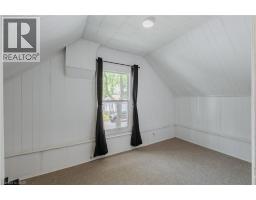 241 TALBOT Street S - 23