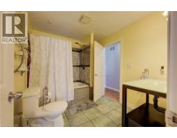 44 GEDDES Street W - 21