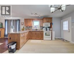 44 GEDDES Street W - 28