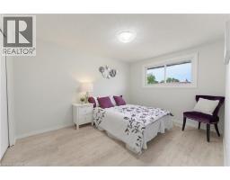 61 BALFOUR Crescent - 14
