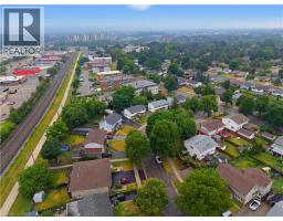 61 BALFOUR Crescent - 31