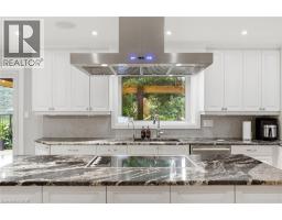 8 SQUIRE Court - 14