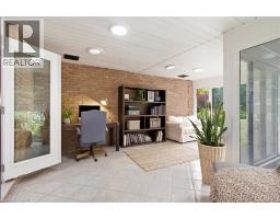 8 SQUIRE Court - 18