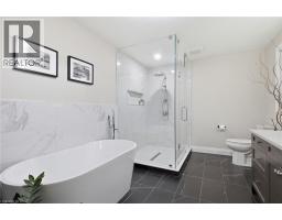 8 SQUIRE Court - 21