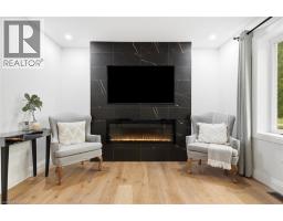 8 SQUIRE Court - 23