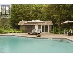 8 SQUIRE Court - 45