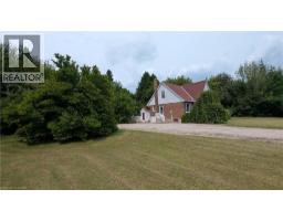 127 BRANT Road - 11
