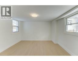 190 LANCASTER Street E - 14