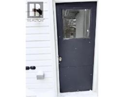 190 LANCASTER Street E - 23