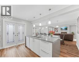 3332 TESTIMONY Square - 15
