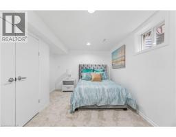 3332 TESTIMONY Square - 40