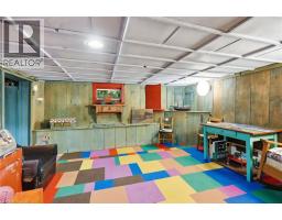 4034 VICTORIA Avenue - 40