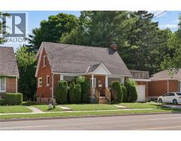 580 WEBER Street E - 3