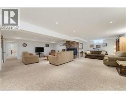 60 DONJON Boulevard - 17