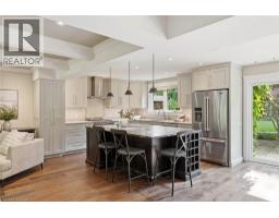 266 FERNDALE Place - 9