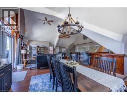 15 JAYLIN Crescent - 12