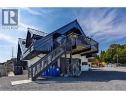 15 JAYLIN Crescent - 3