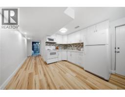 80 JACKSON Avenue - 25