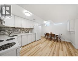 80 JACKSON Avenue - 26
