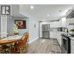 284 NORMANHURST Avenue - 40