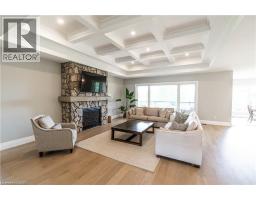 21 HUDSON Drive - 5