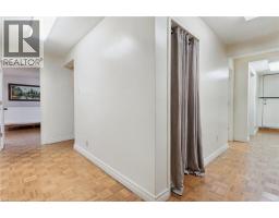 87 REGENT Avenue - 31