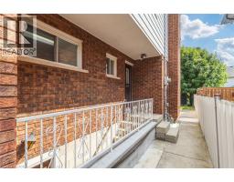 87 REGENT Avenue - 44