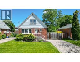 27 DELEVAN Crescent - 1