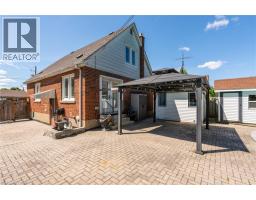 27 DELEVAN Crescent - 27