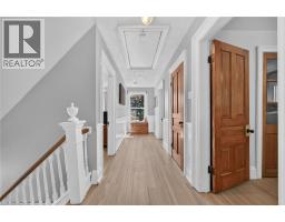 72 MAIN Street S - 23