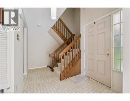 477 BEECHWOOD Drive UnitNo. 4 - 7