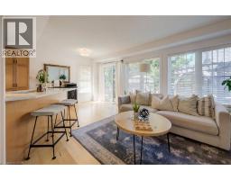 3 GOLDEN IRIS Crescent - 10