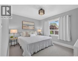 147 MELROSE Avenue N - 12