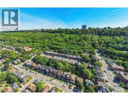 30 CUMBERLAND Avenue - 36