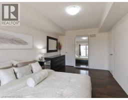 129 ISAAC DEVINS Boulevard UnitNo. 7 - 14