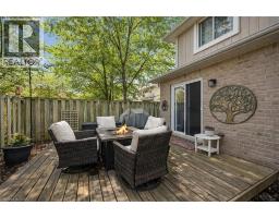 106 WOODLAWN Road E UnitNo. 3 - 21