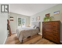 2 KEEWATIN Avenue - 13