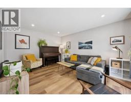 2 KEEWATIN Avenue - 5