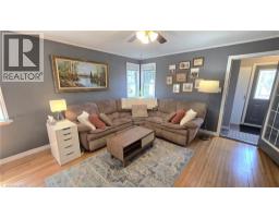 59 FLORA Street - 9