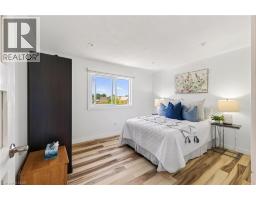 9 HOLM Street - 24