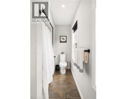 243 CHRISTIE Street - 25