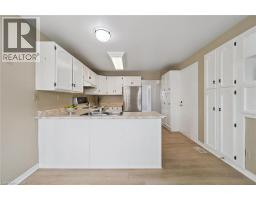 167 WESTVALE Drive - 11