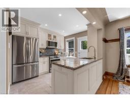 99 TUXEDO Avenue S - 12