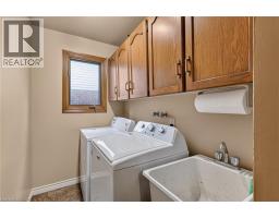 27 SIOUX Crescent - 24