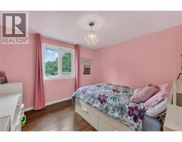 27 SIOUX Crescent - 32
