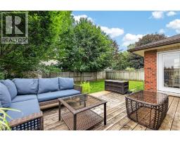27 SIOUX Crescent - 38