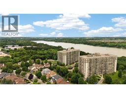 27 SIOUX Crescent - 45