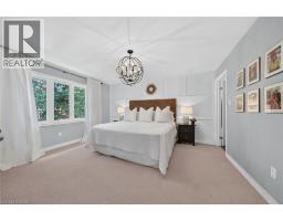 256 MOORLAND Crescent - 20