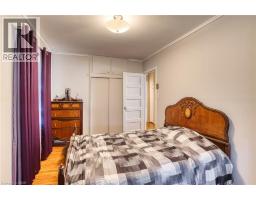 786 MAIN Street W - 15