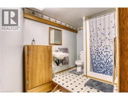 786 MAIN Street W - 33